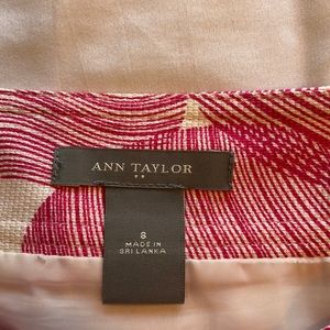 Red and white Ann Taylor skirt 8